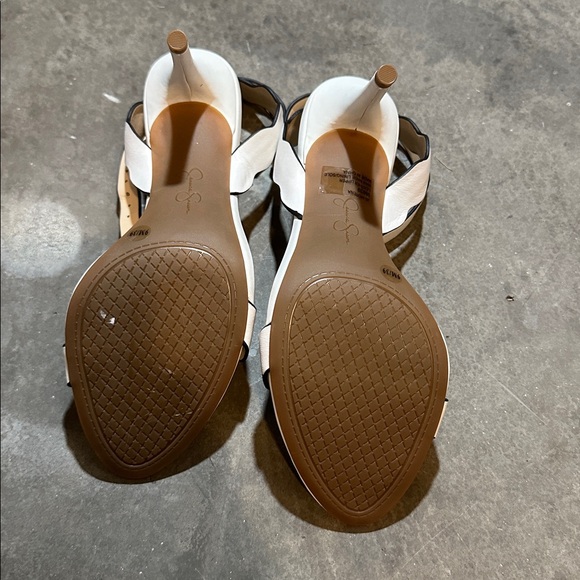 Jessica Simpson White Wavy Ankle-Strap Heels - Picture 2 of 2